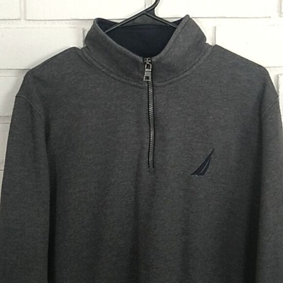 Nautica Men's Quarter Zip Gray Sweater. Size Medium - Picture 2 of 7